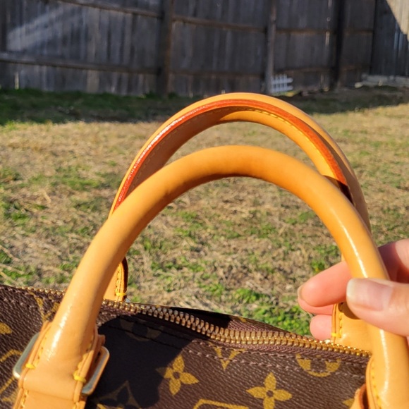 💯 Authentic *One Owner* Louis Vuitton Keepall 55 Duffle Bag - Picture 2 of 8